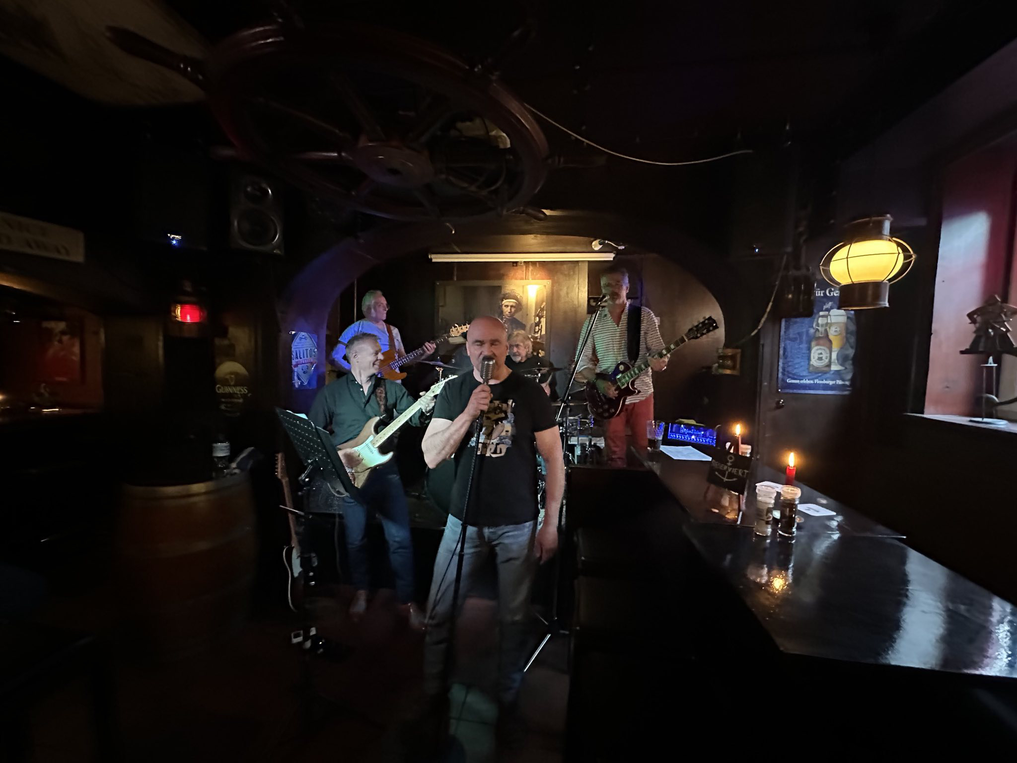 20230603-sailors-pub