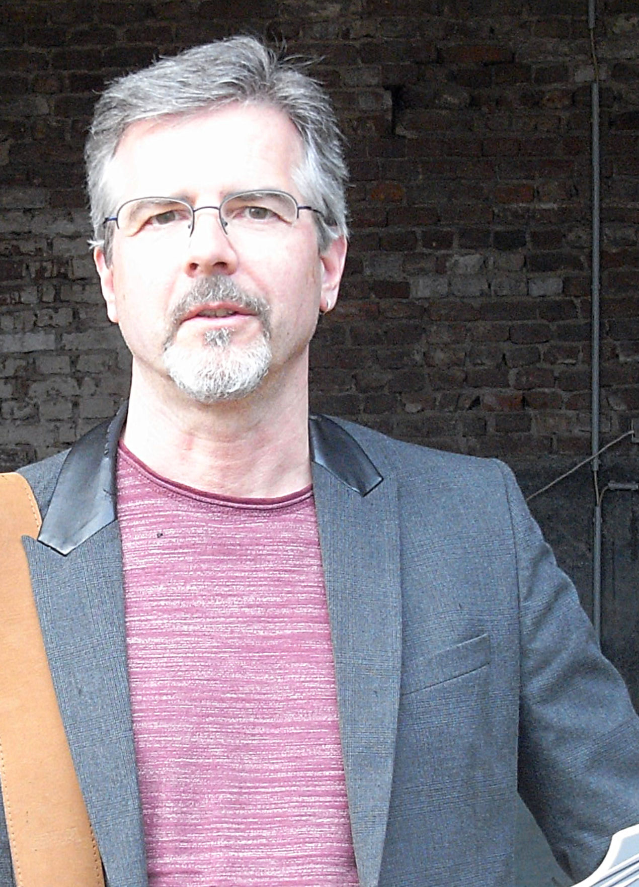 Rainer Humpert - Lead-Gitarre und Gesang